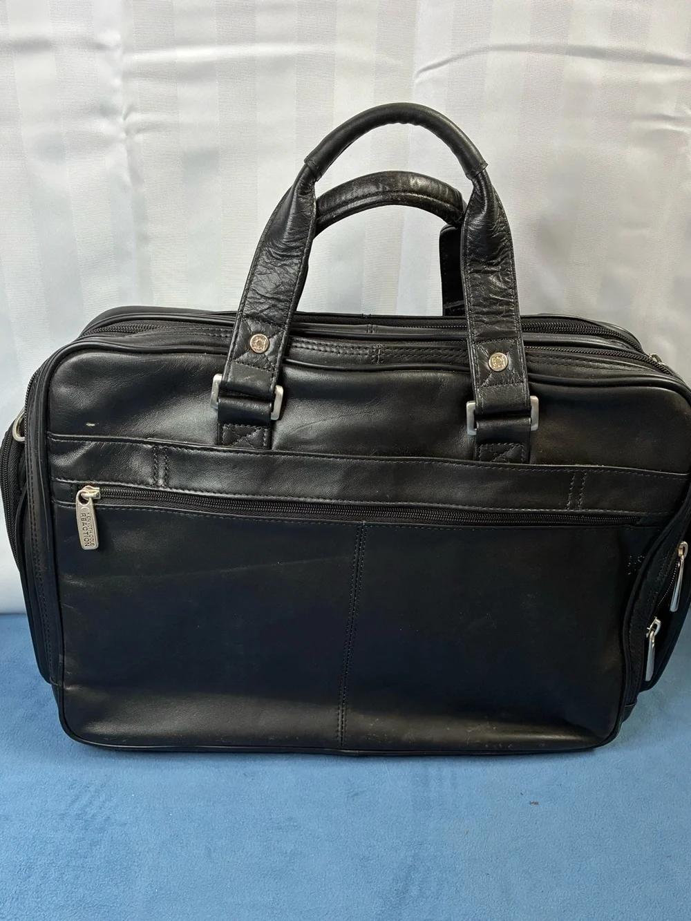 Kenneth Cole Reaction Black Leather Briefcase/Portfolio Bag with Top Handles